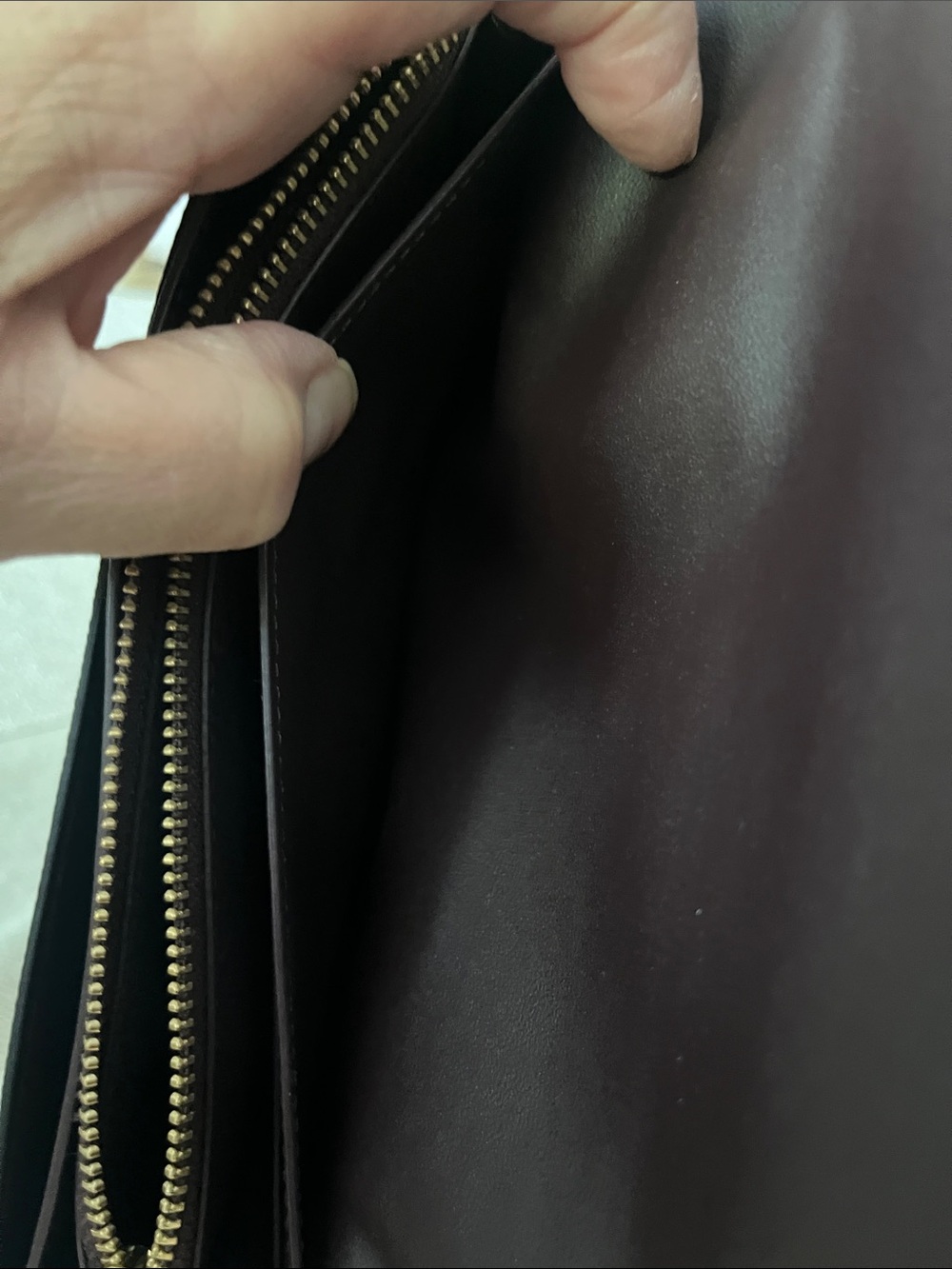 Coach Black Leather shoulder with Gold Chain Accent - Picture 8 of 13